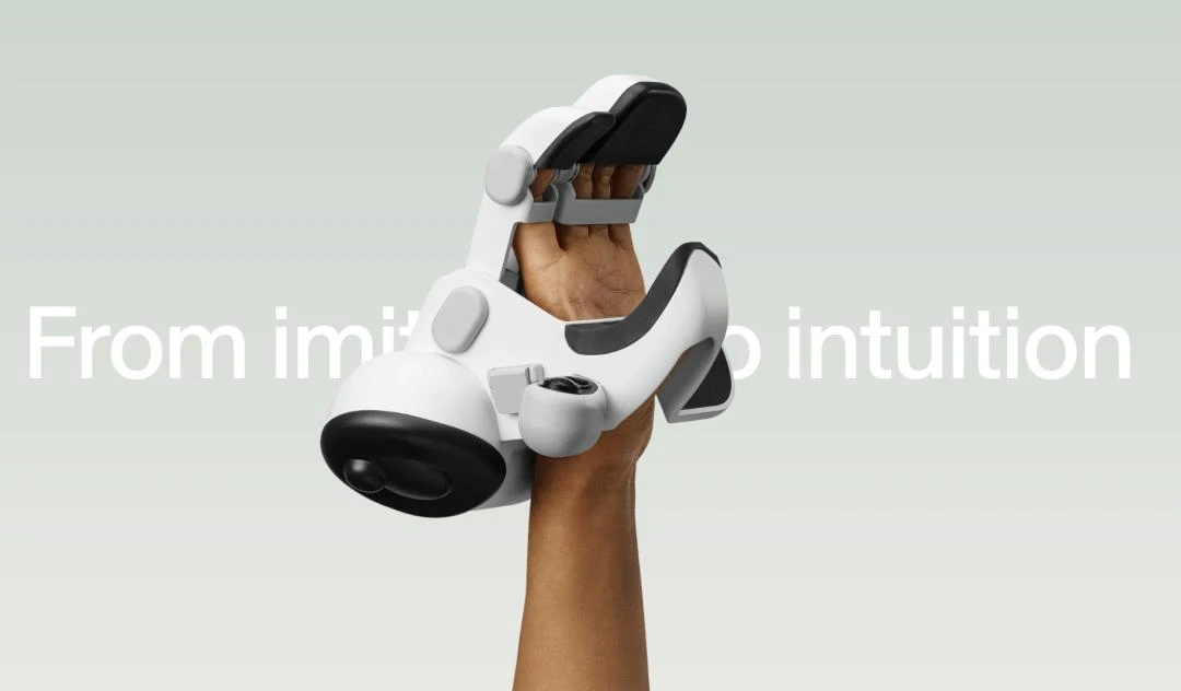 为了让机器人学会做家务，这家公司做了一副 200 美元的「技能手套」