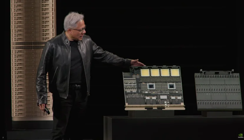 瞄准1万亿美元，黄仁勋把产品从芯片一路铺到太空