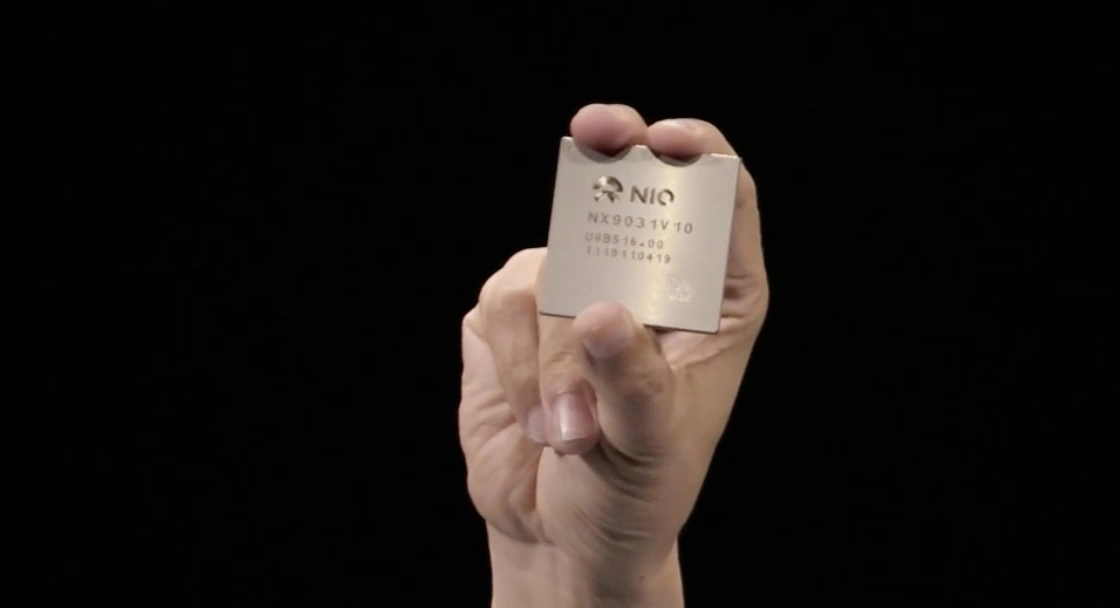 李斌：蔚来自研芯片量产超 55 万颗，汽车半导体产业正面临三大挑战