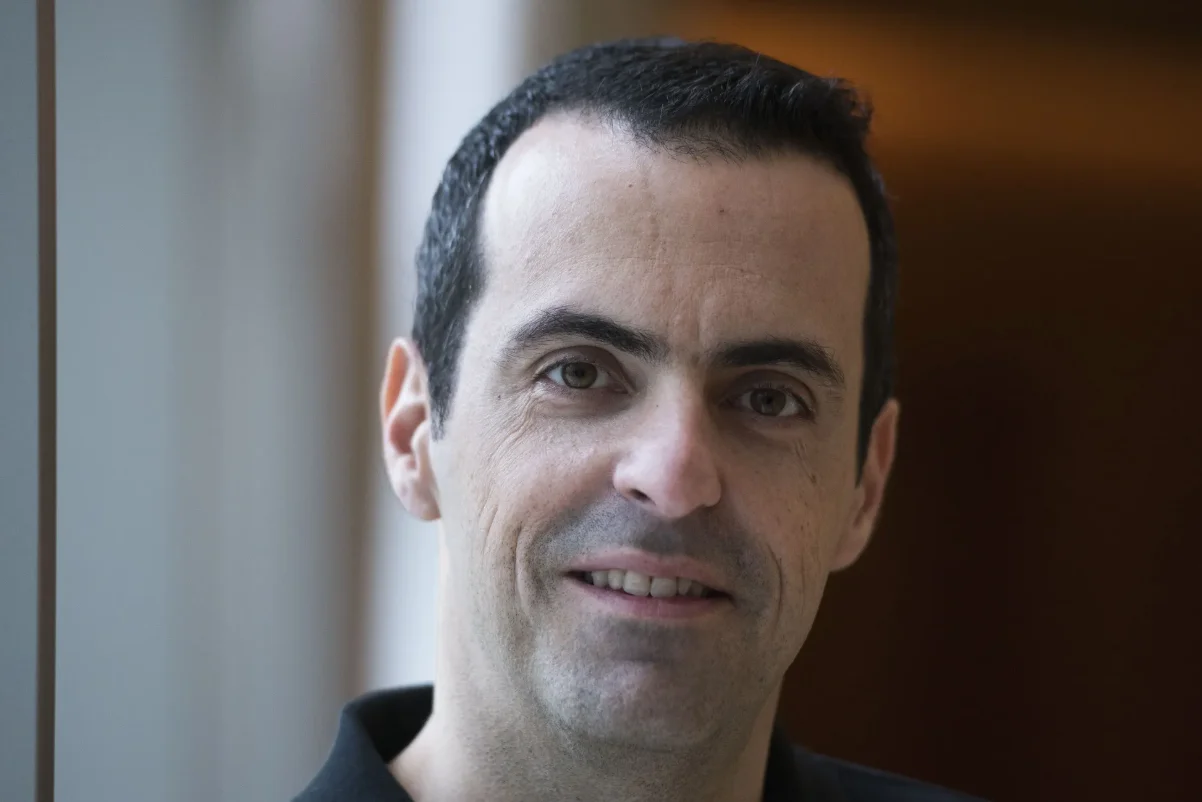 扎克伯格收编 AI 智能体公司 Dreamer，前小米全球副总裁雨果巴拉回归 Meta