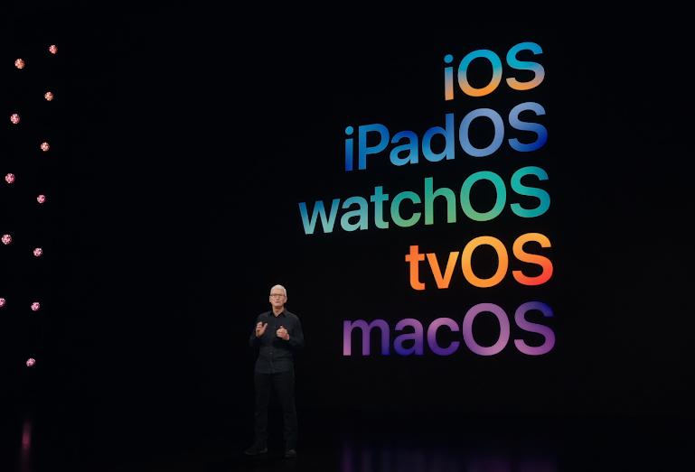 iOS27大改款，苹果首次泄密WWDC，Siri迎来15年大改，M5 Mac mini是彩蛋？