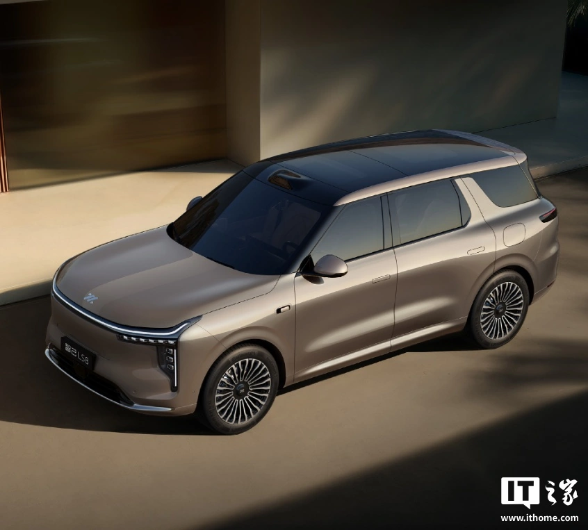 智己 LS8 开启预售：线控四轮转向、双腔空悬，预售权益价 25.98 万元起