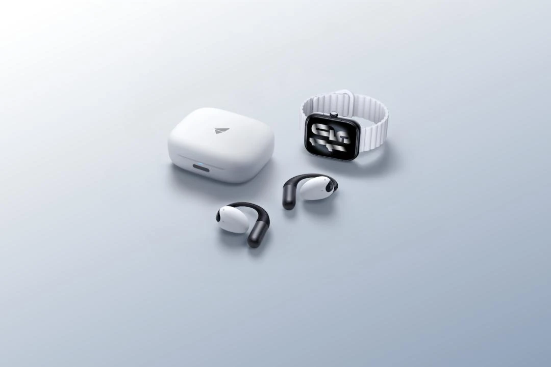 光帆科技董红光：把AI耳机做成“第二台主机”，很难，却正确