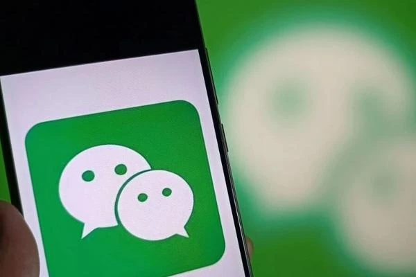 微信正在研发自有模型，巨头AI入口争夺战升级｜独家