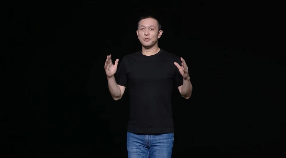 李斌财报会再喊快充比不上换电，蔚来今年要少亏150亿，冲击年度盈利