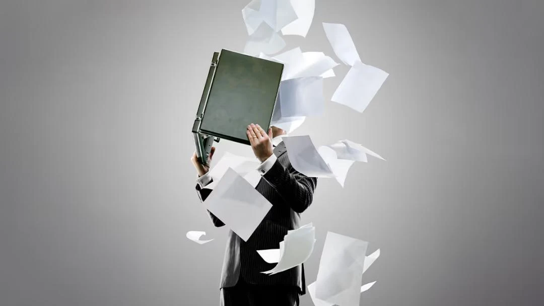 AI正在批量制造伪专家，这些关键信号要警惕